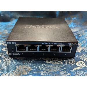 D-Link 5-Port Unmanaged Gigabit Metal Desktop Switch